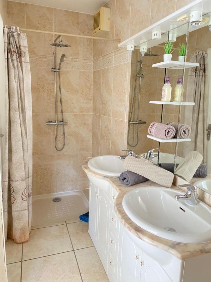 Bed and Breakfast Domaine Les Buis Saint-Fortunat-sur-Eyrieux Exteriér fotografie