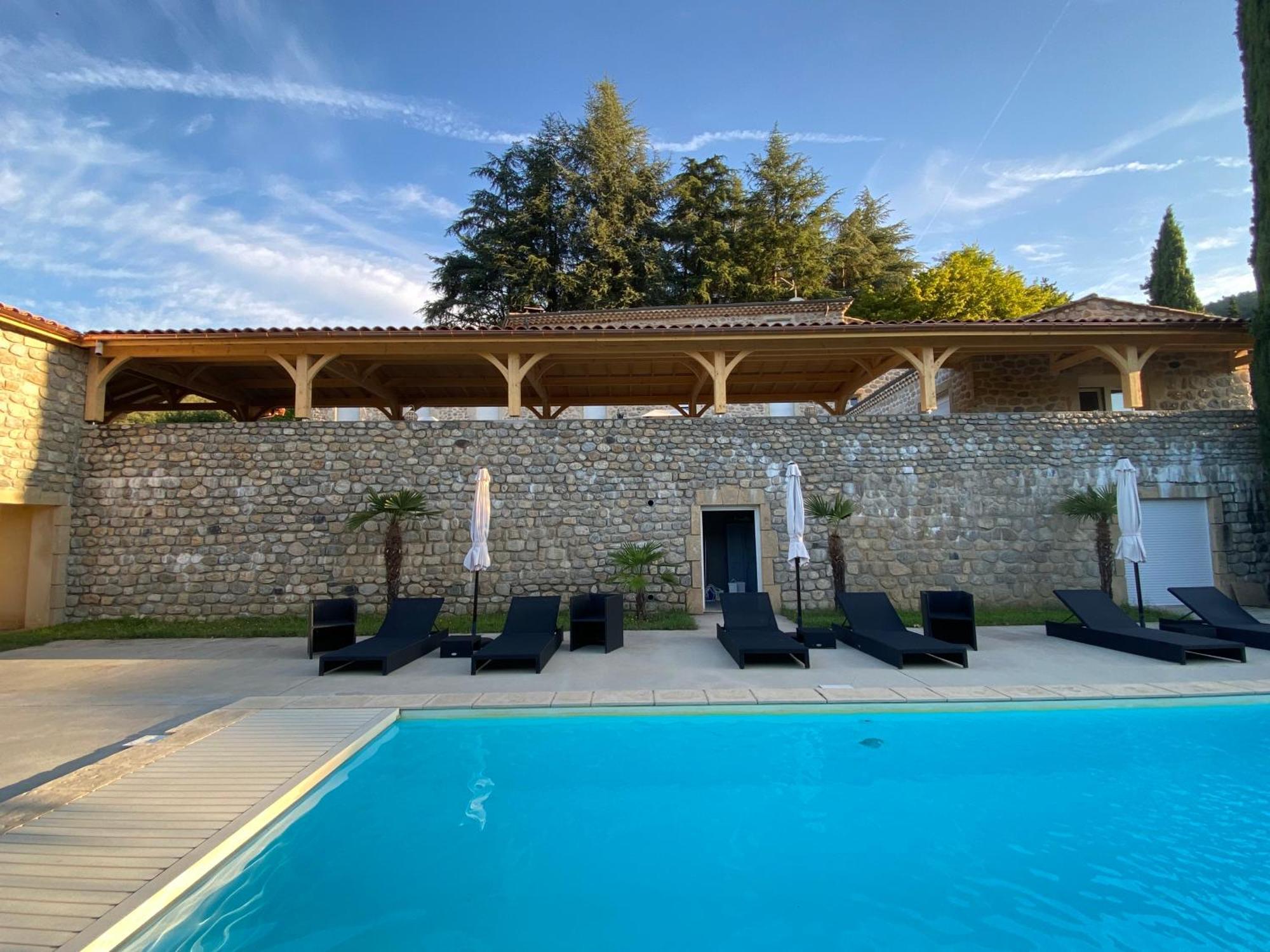 Bed and Breakfast Domaine Les Buis Saint-Fortunat-sur-Eyrieux Exteriér fotografie